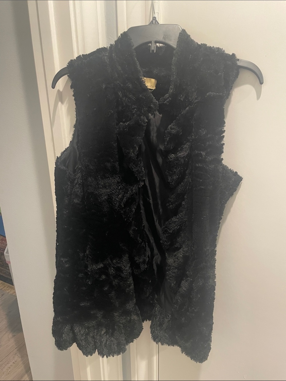 Black Faux Fur Vest - Women's Cozy Layer